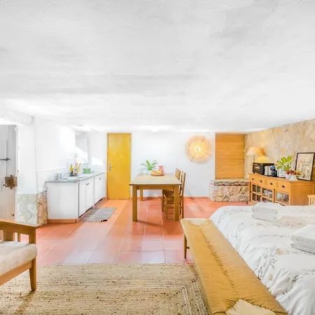 Gerendaház Nativo - Nature With Kitchenette And Private External Bathroom Nazaré